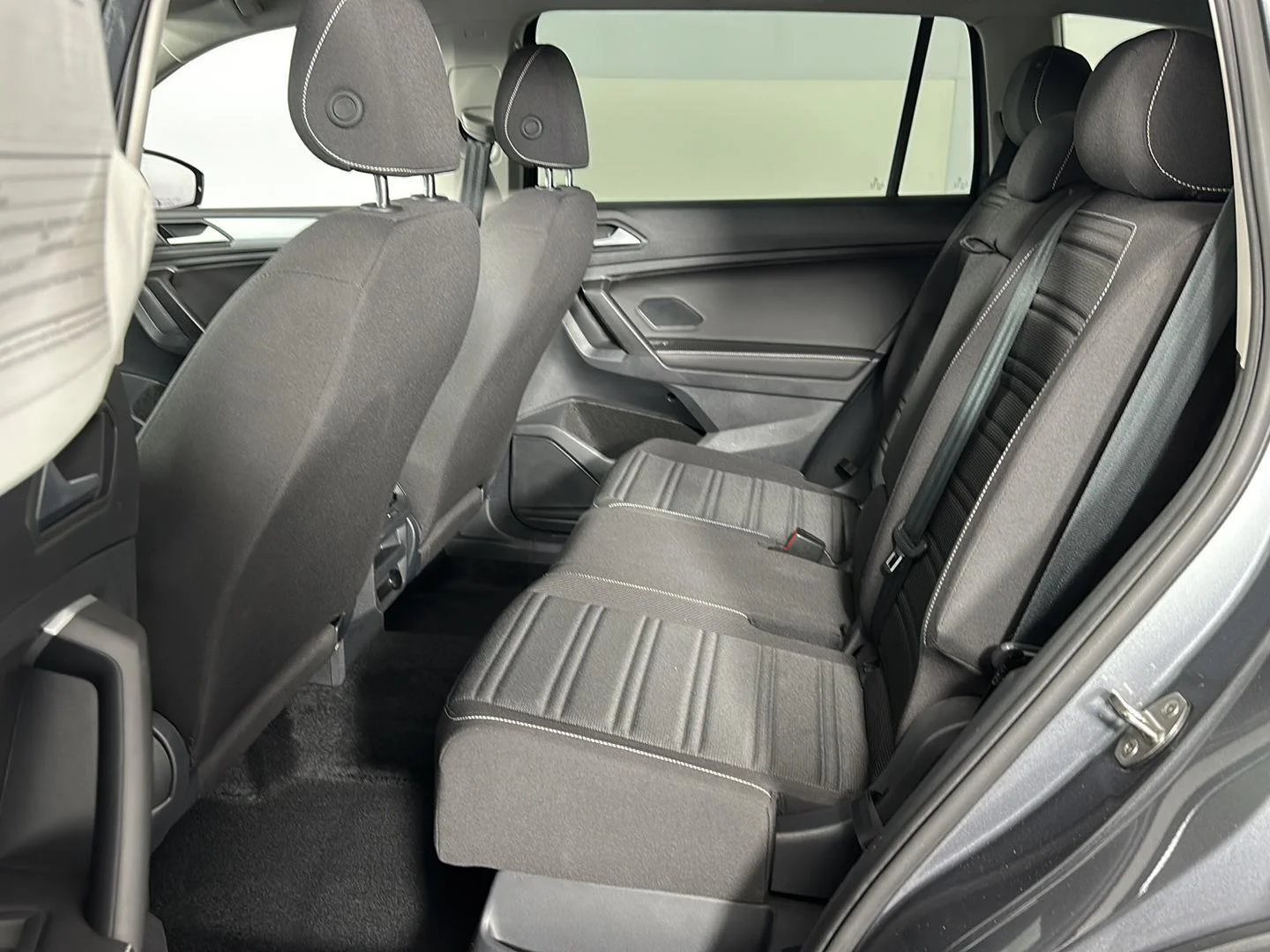 Used 2024 Platinum Gray Metallic Volkswagen S image 9