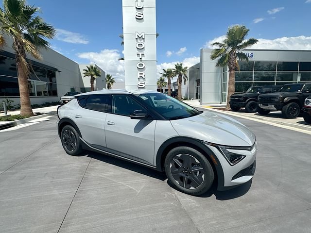 2026 Kia EV6 Light's photo