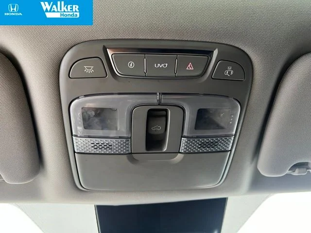 Used 2021 Green Kia EX image 33