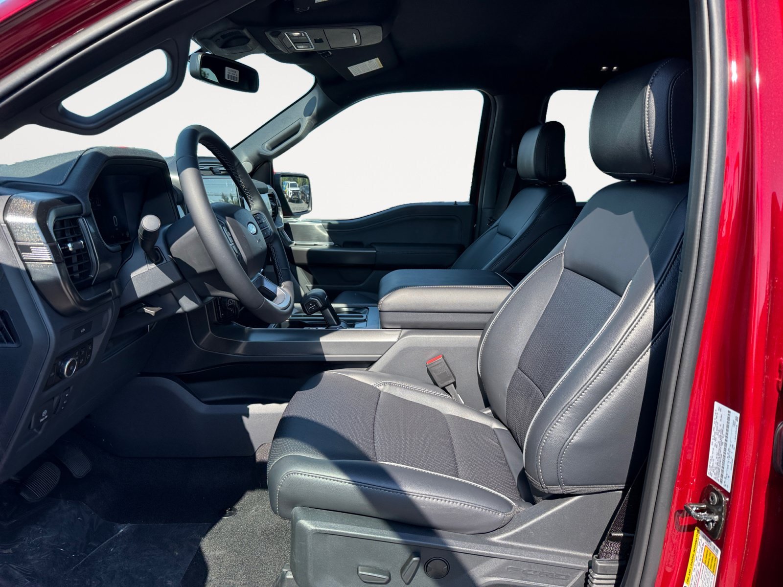 New 2026 Ruby Red Metallic Tinted Clearcoat Ford Lariat® image 10