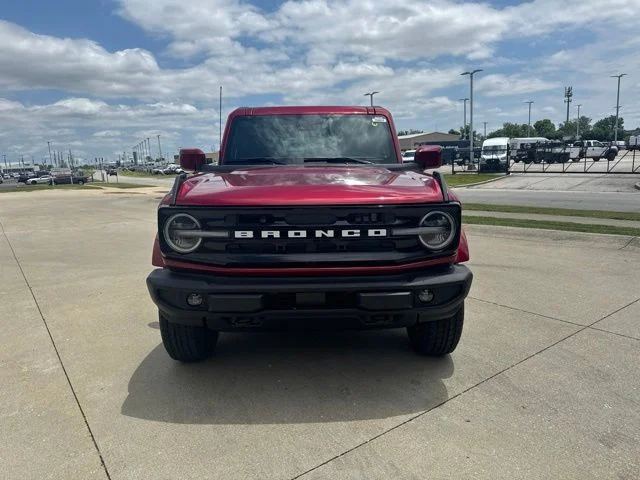 New 2026 Ruby Red Metallic Tinted Clearcoat Ford Outer Banks® image 10
