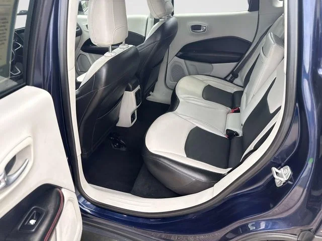 Used 2020 Blue Jeep Limited image 17