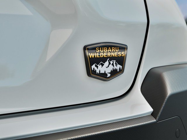 New 2026 CRYSTAL WHITE PEARL Subaru Wilderness image 11