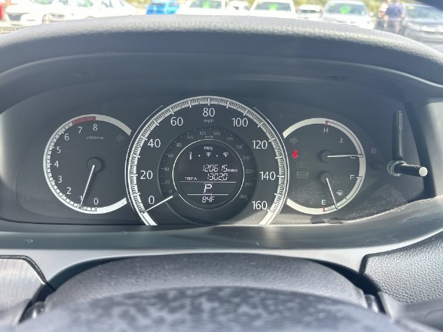 Used 2015 Beige Honda EX image 19