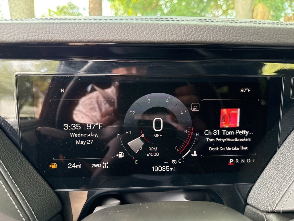 Used 2025 Sterling Metallic GMC Denali image 67