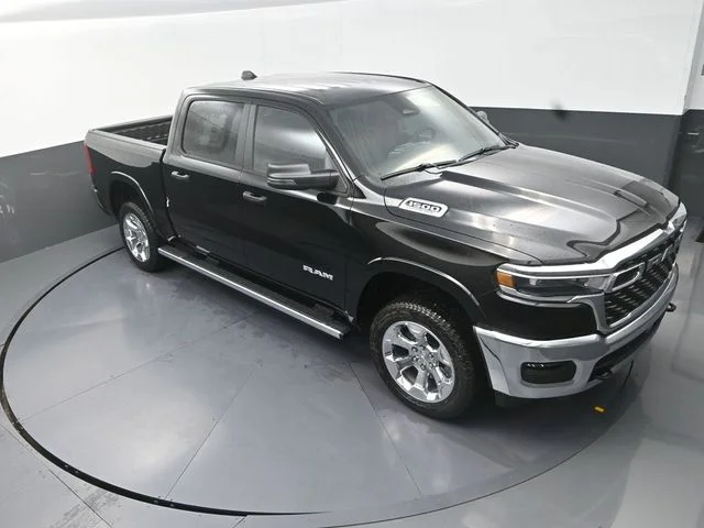 New 2026 Diamond Black Crystal Pearl-Coat Exterior Paint RAM Big Horn/Lone Star image 11