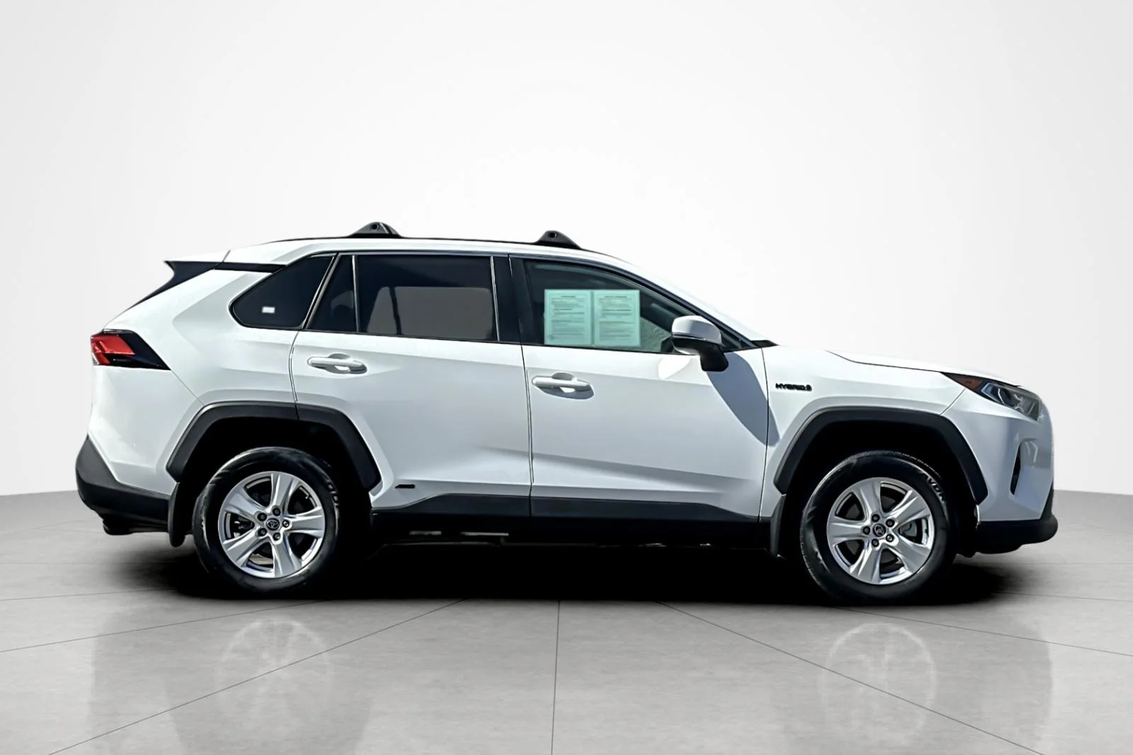 Certified Used 2021 Super White Toyota Hybrid XLE image 6