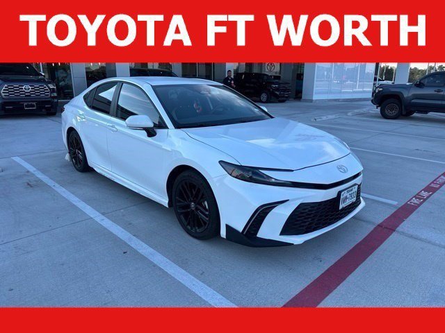 Used 2025 White Toyota SE image 1