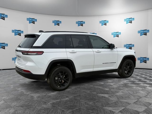 New 2026 Bright White Clear-Coat Exterior Paint Jeep Altitude image 5