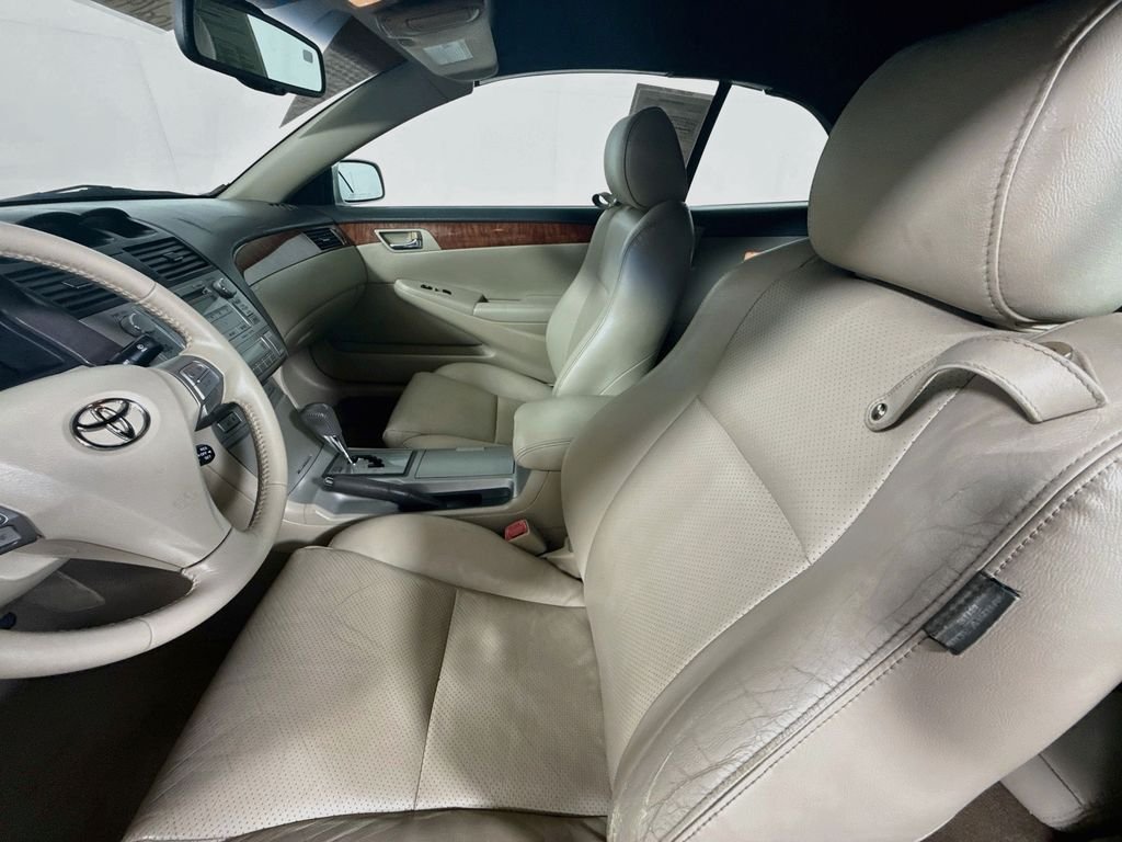 Used 2008 White Pearl Toyota SLE image 18