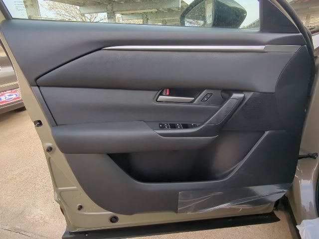 Used 2026 Beige/tan Mazda 2.5 S Meridian Edition image 12