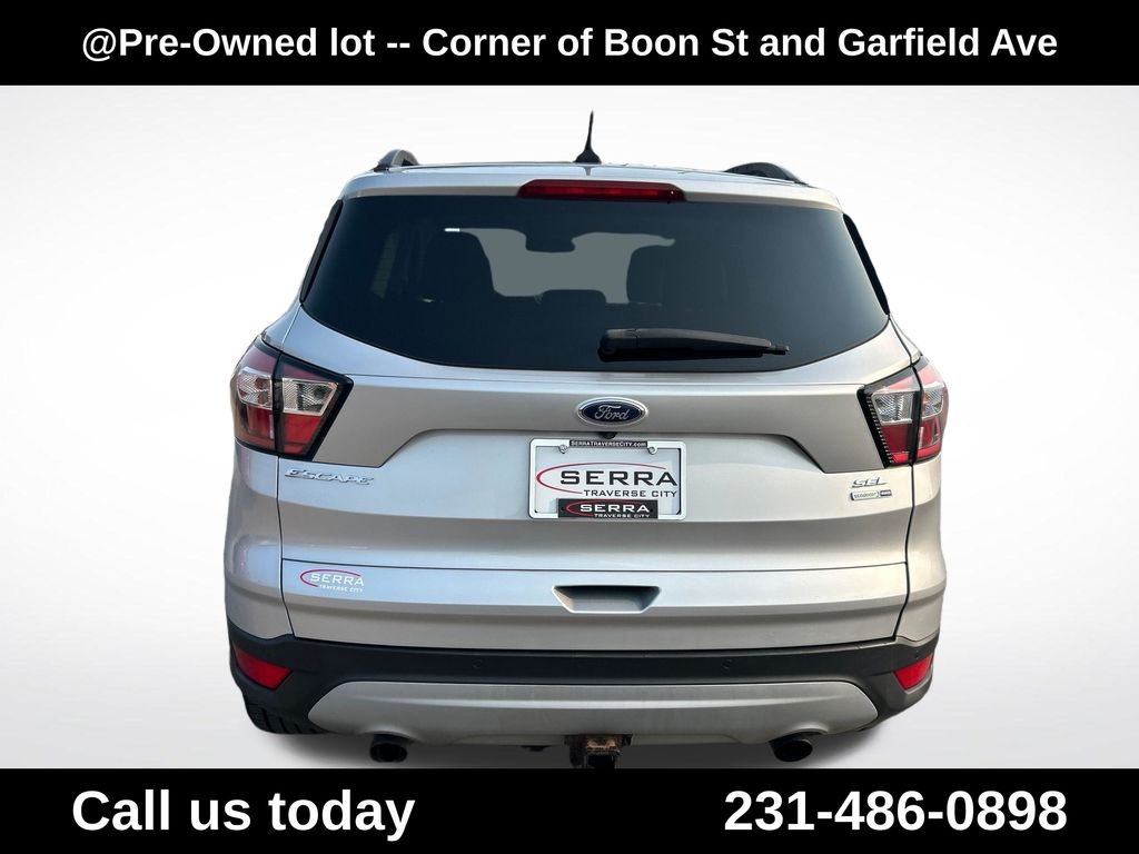 Used 2018 Silver Ford SEL image 4