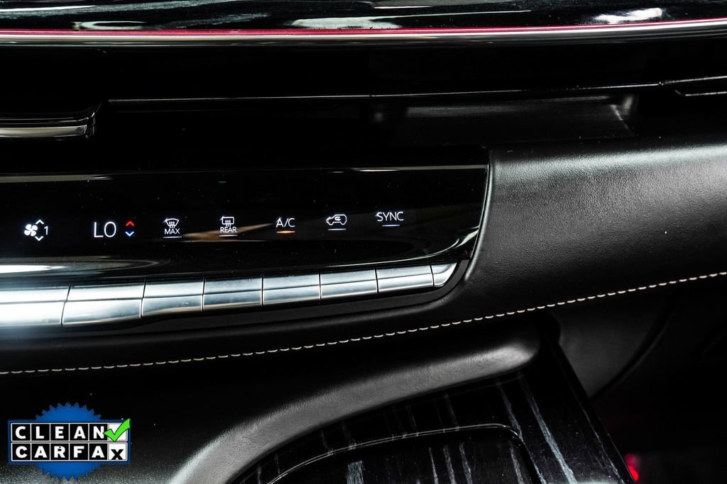Used 2023 White Cadillac V-Series image 24