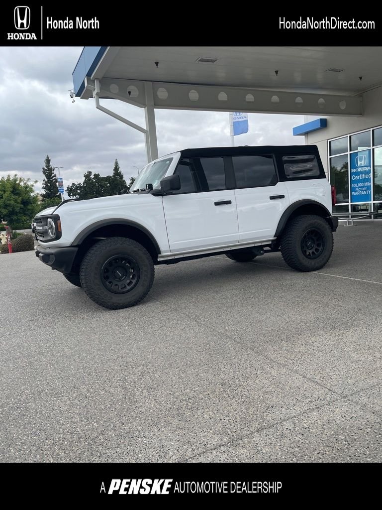 2025 Ford Bronco Base 4x4's photo