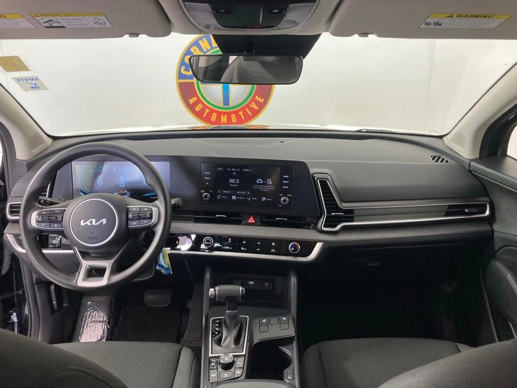 Used 2025 Black Kia LX image 9