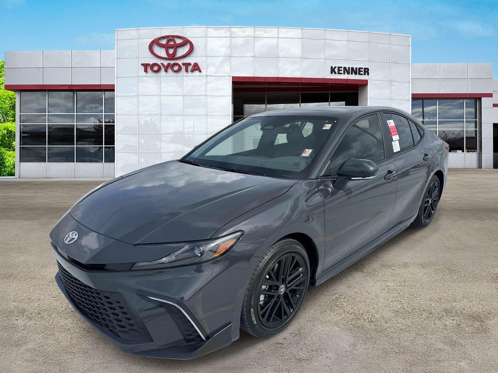 Used 2026 Underground Toyota SE image 3