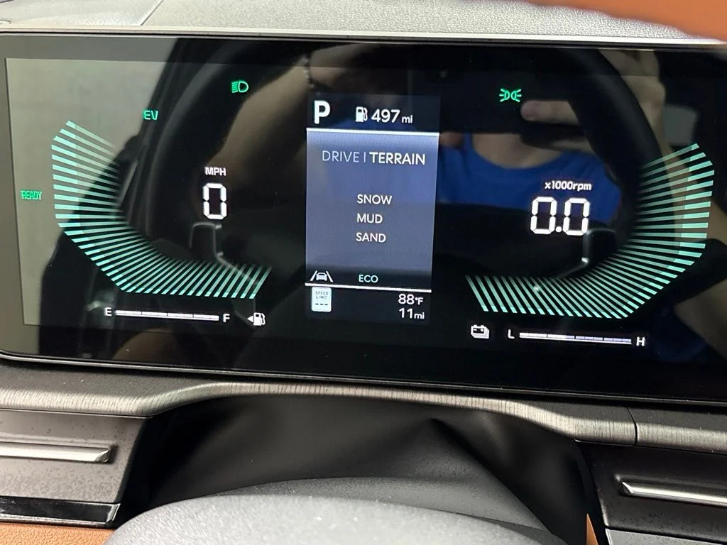 New 2027 Black Kia X-Line image 30