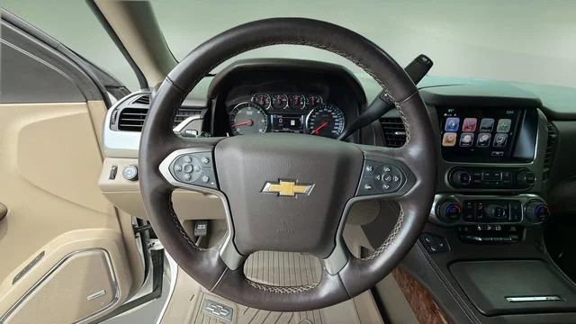 Used 2019 SUMMIT WHITE Chevrolet Premier image 12