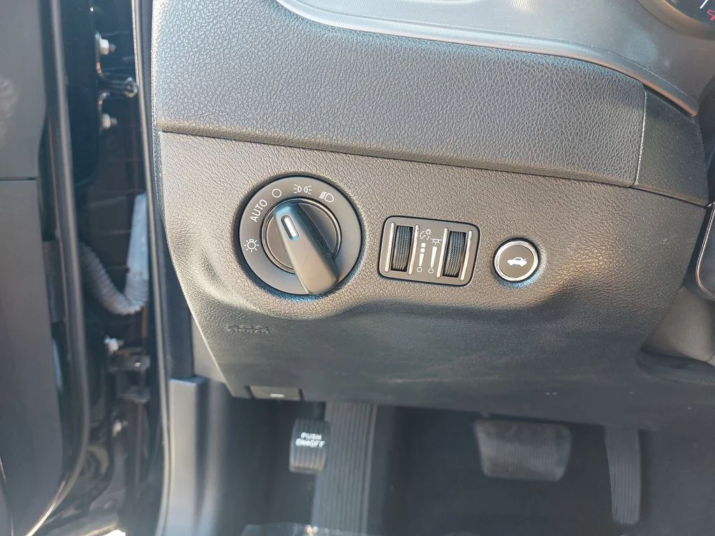 Used 2023 Black Dodge R/T image 25