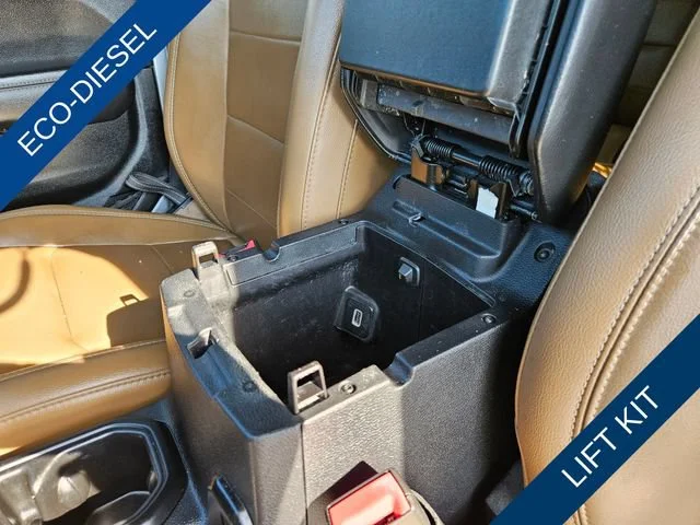 Used 2021 Silver Jeep Overland image 26