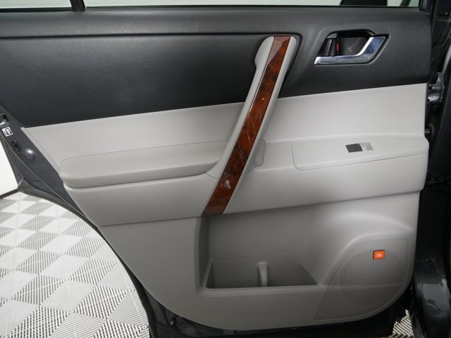 Used 2013 Magnetic Gray Metallic Toyota Limited image 12