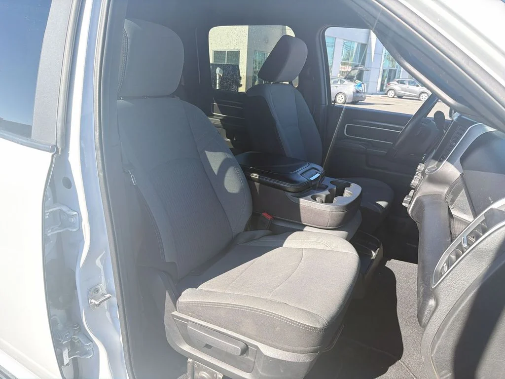 Used 2024 White Ram Big Horn image 24