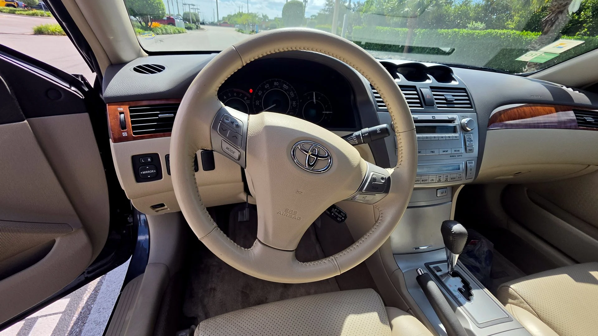 Used 2008 Gray Metallic Toyota SLE image 19