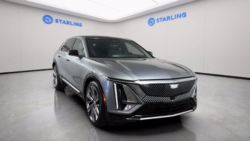 2025 Cadillac LYRIQ Luxury 3 - Photo 15