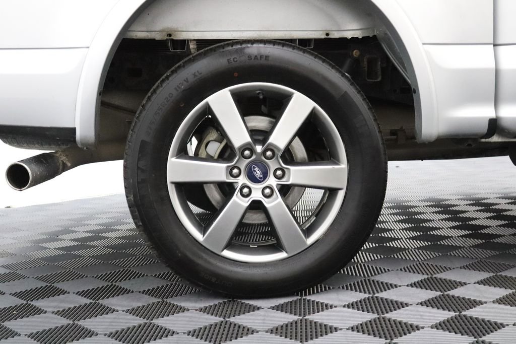 Used 2017 Silver Ford Lariat image 5