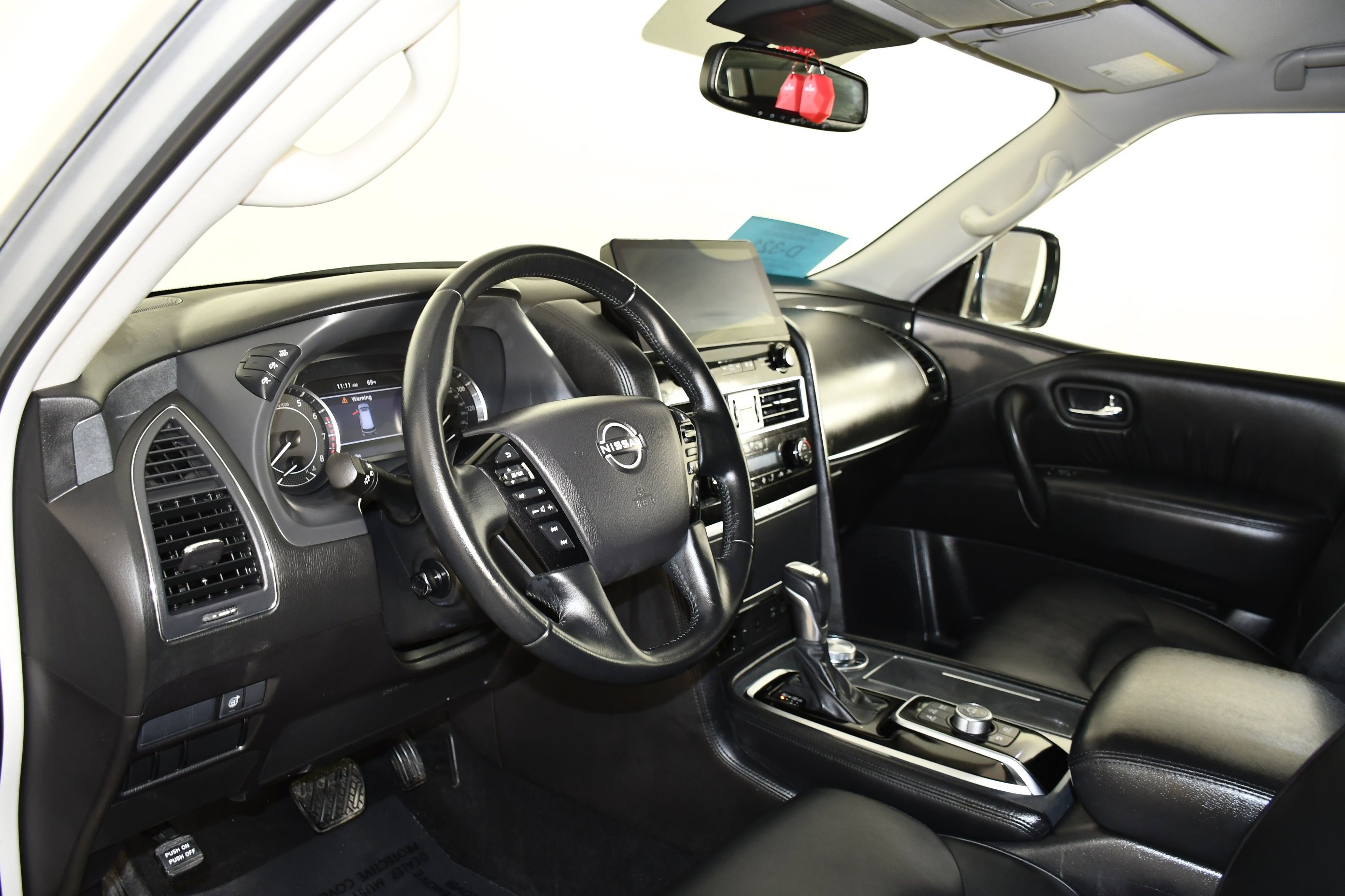Used 2024 Brilliant Silver Metallic Nissan SV image 39