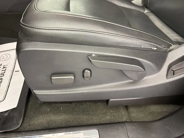 Used 2018 SATIN STEEL METALLIC Chevrolet 4WD ZR2 image 7