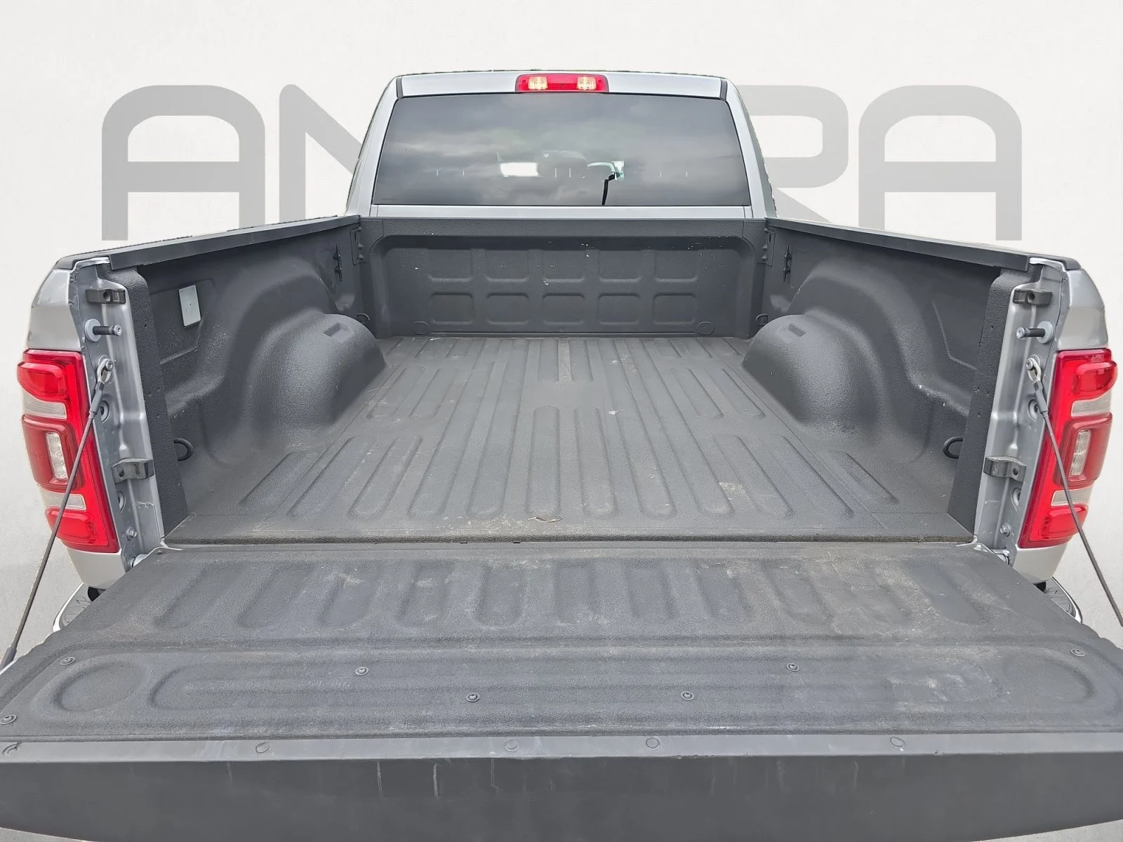 Used 2024 Billet Silver Metallic Clearcoat Ram Tradesman image 12