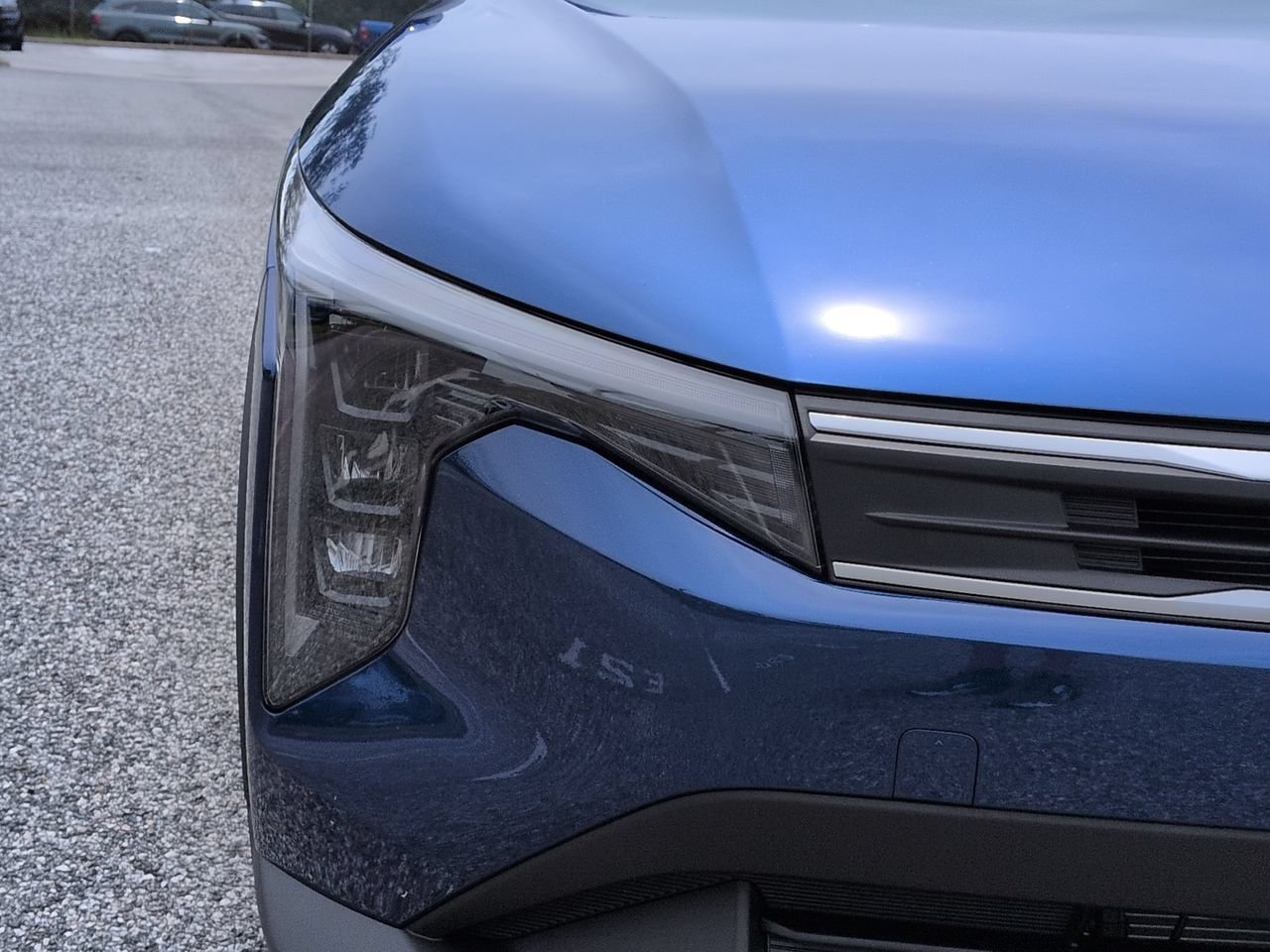 New 2026 Deep Sea Blue Kia LXS image 11