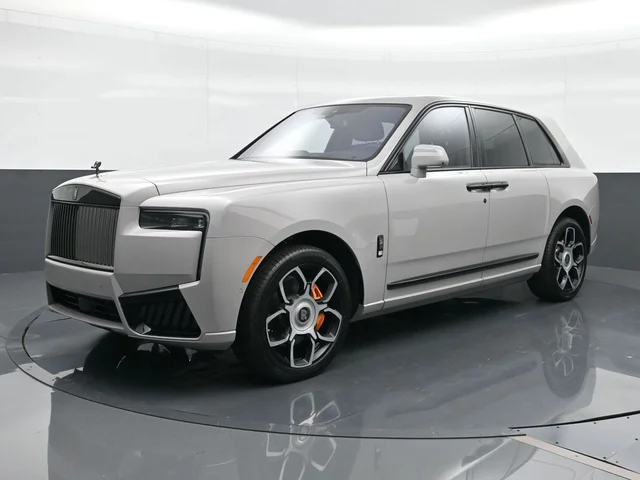 2026 Rolls-Royce Cullinan Black Badge
