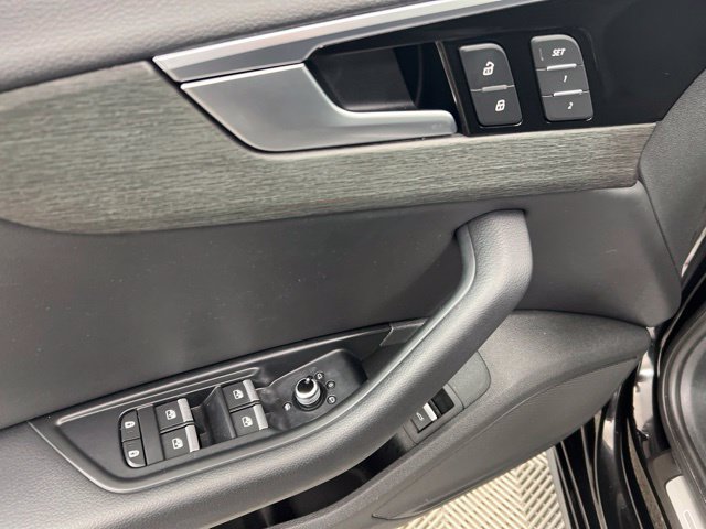 Used 2021 Black Audi 45 S line Premium image 13