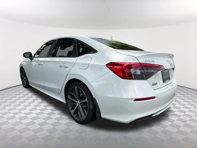 Used 2024 White Honda Touring image 7