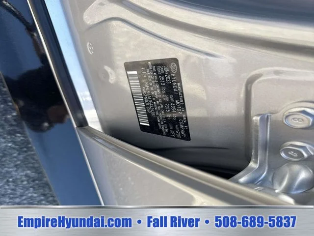 Used 2023 Silver Hyundai SEL image 18