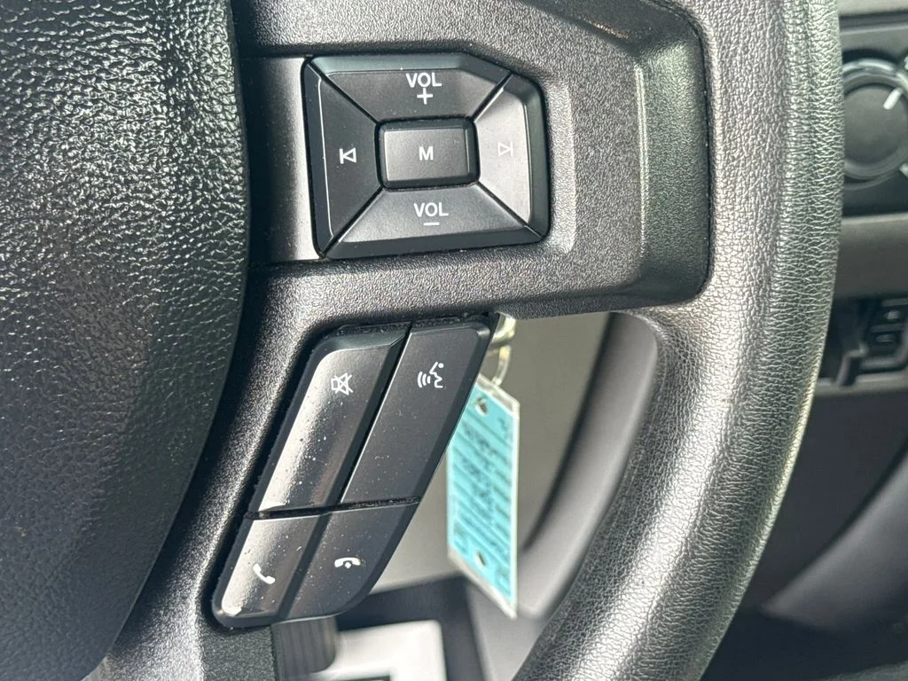 Used 2021 Oxford White Ford XL image 28