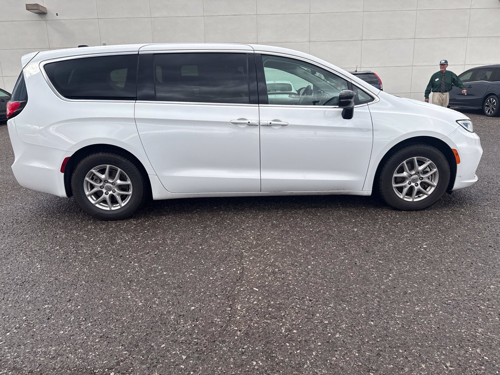 Used 2024 Bright White Clearcoat Chrysler Touring L image 6