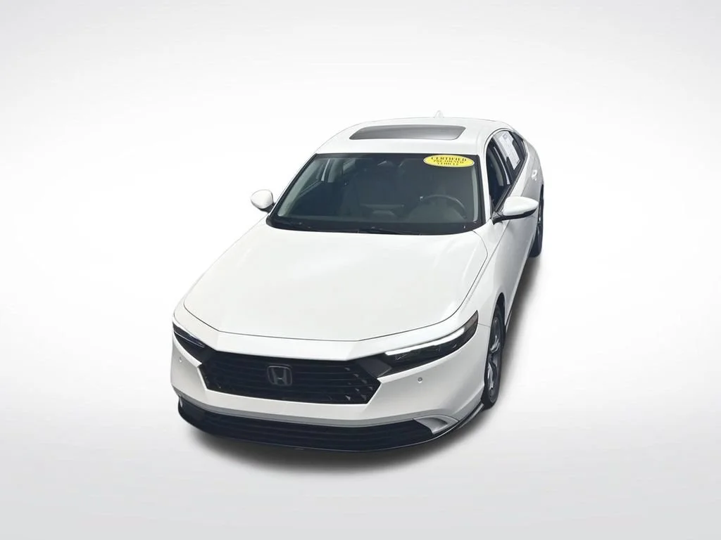 Certified Used 2025 Platinum White Pearl Honda EX-L image 64