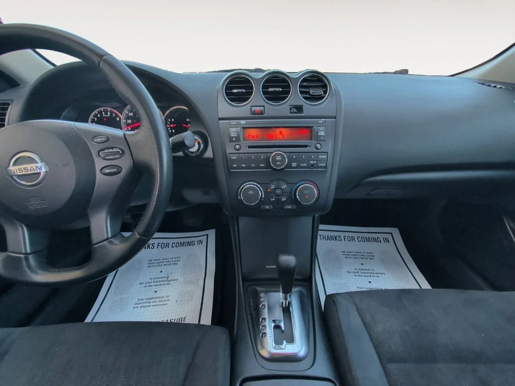 Used 2012 White Nissan 2.5 S image 14