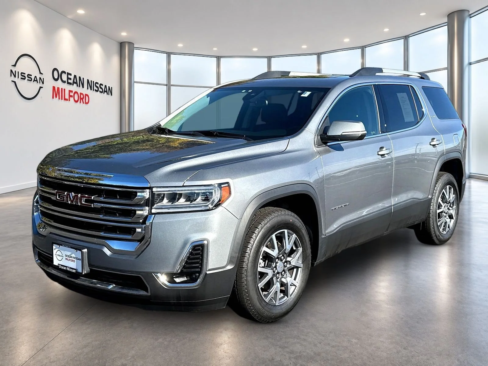 Used 2023 Sterling Metallic GMC SLT image 1