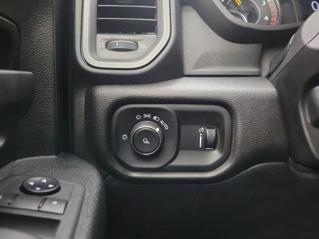 2022 RAM Ram 2500 Pickup Tradesman - Photo 28