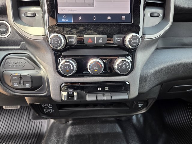 2026 RAM 2500 Tradesman - Photo 17