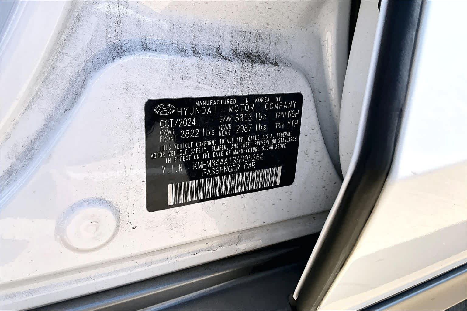Used 2025 Serenity White Hyundai SEL image 37