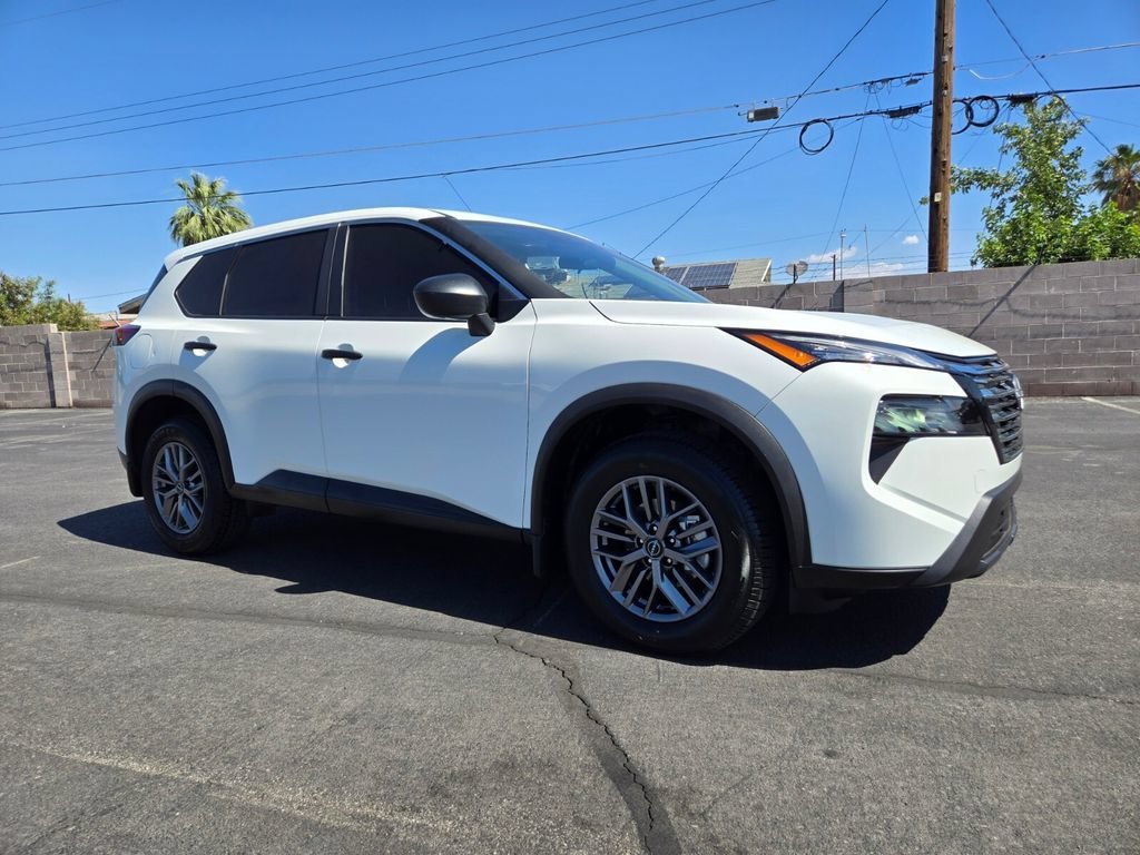 Used 2024 Glacier White Nissan S image 7
