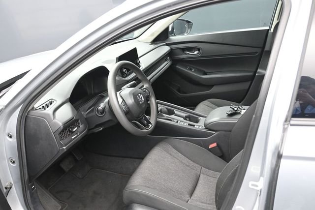 Certified Used 2024 Solar Silver Metallic Honda EX image 14