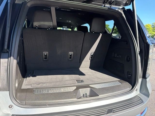 Used 2025 Sterling Gray Metallic Chevrolet Premier image 25