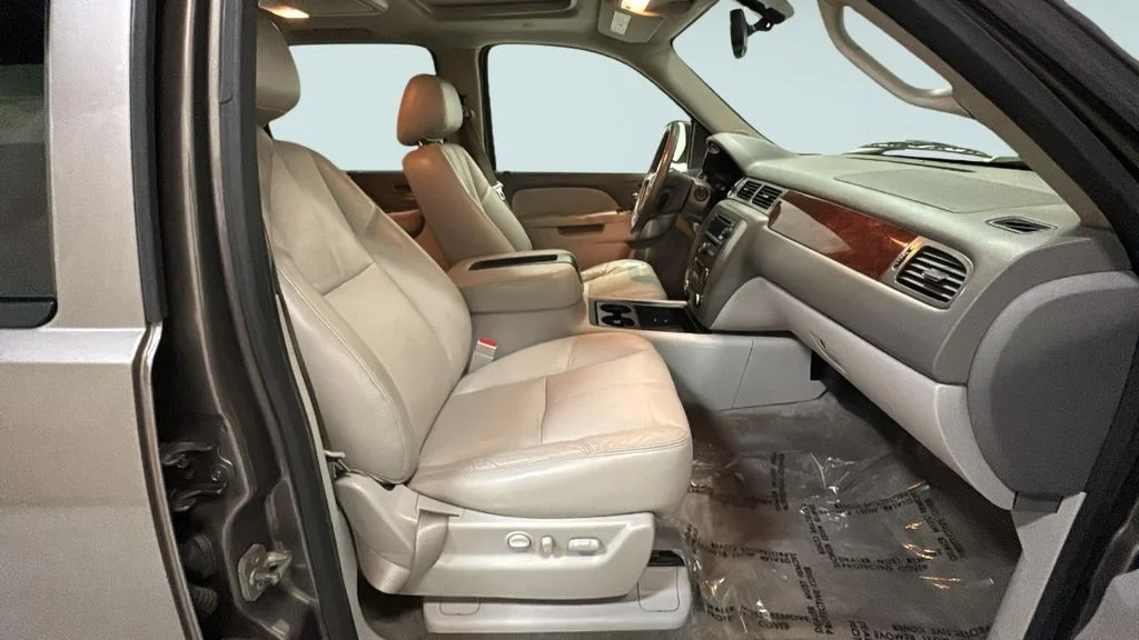 Used 2013 Gray GMC SLT 1500 image 8