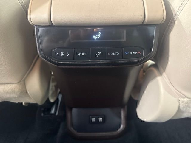 Used 2021 Brown Toyota XLE image 22